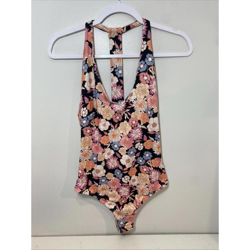 lulus bodysuit With Snaps Size Small NWT Floral